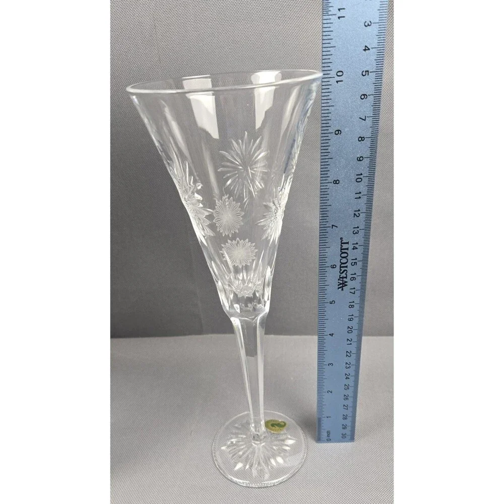 Waterford Snowflake Wishes Courage 2nd Edition Champagne Flute 2 Charms W/ Box